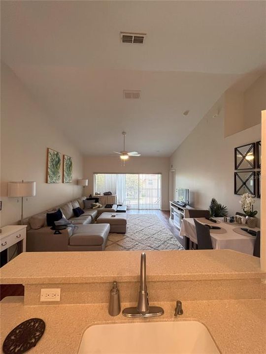 For Rent: $1,850 (3 beds, 2 baths, 1442 Square Feet)