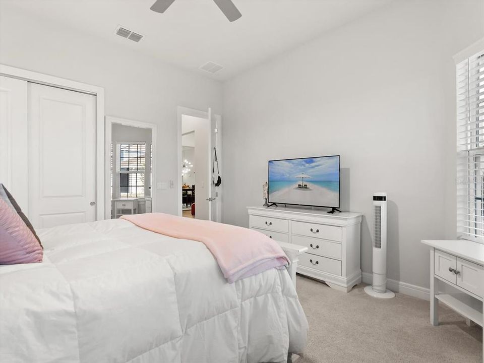 For Sale: $1,150,000 (3 beds, 3 baths, 2743 Square Feet)