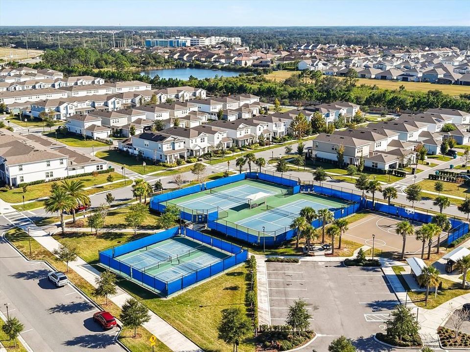 For Sale: $1,150,000 (3 beds, 3 baths, 2743 Square Feet)