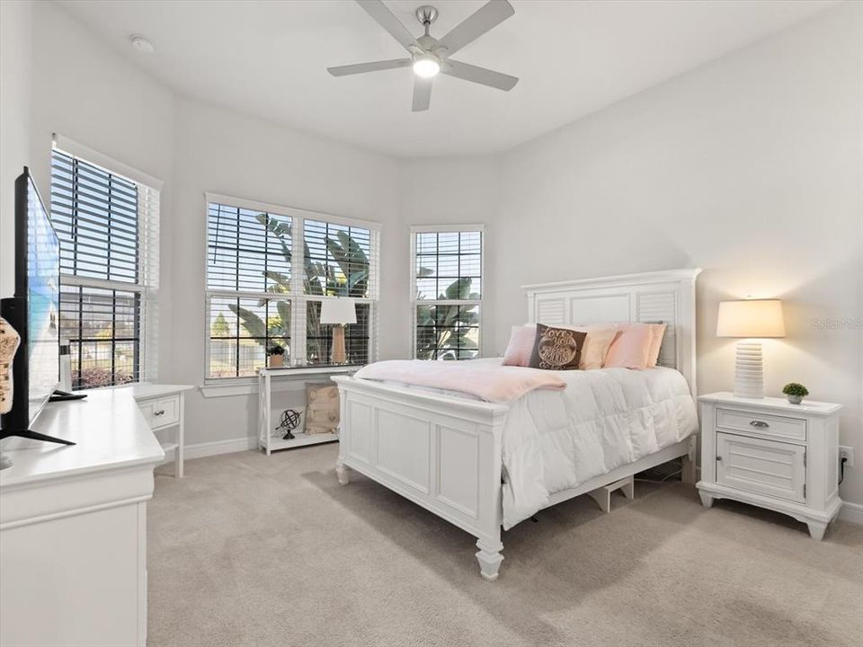 For Sale: $1,150,000 (3 beds, 3 baths, 2743 Square Feet)