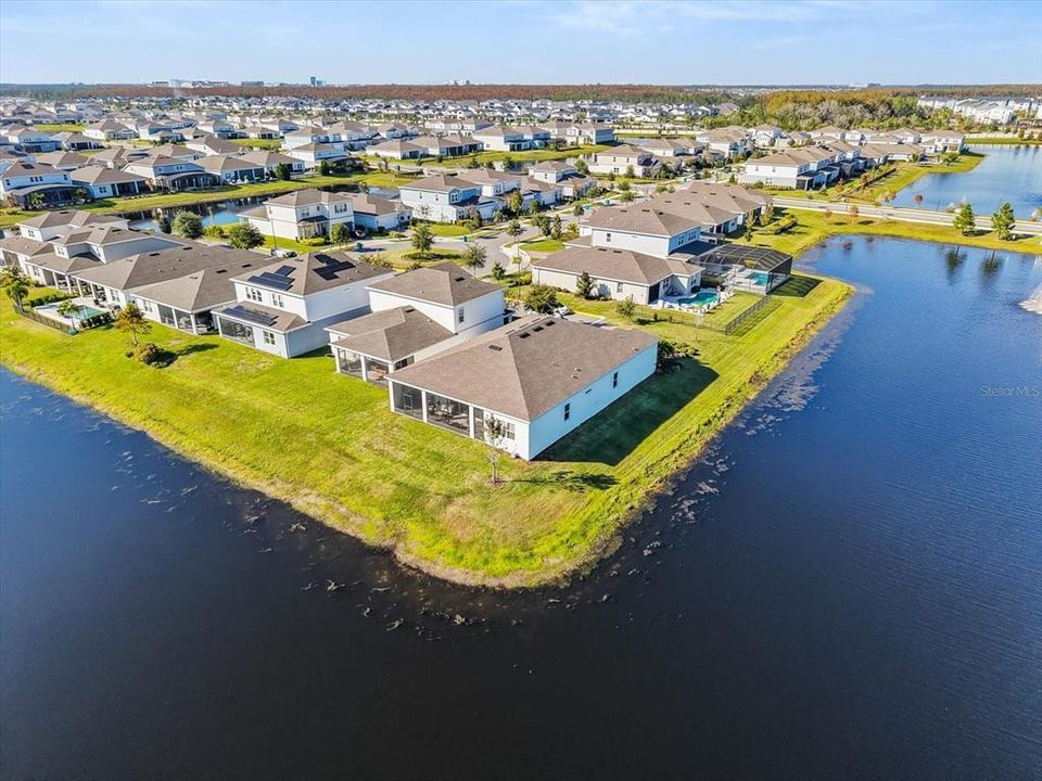 For Sale: $1,150,000 (3 beds, 3 baths, 2743 Square Feet)