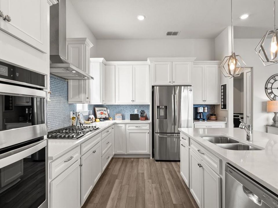 For Sale: $1,150,000 (3 beds, 3 baths, 2743 Square Feet)