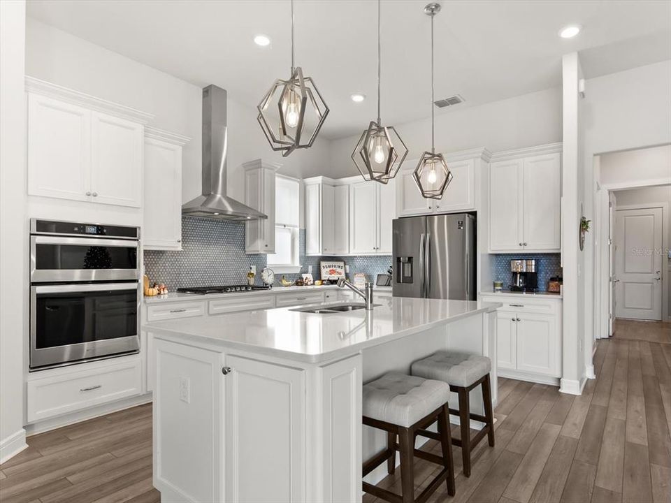 For Sale: $1,150,000 (3 beds, 3 baths, 2743 Square Feet)