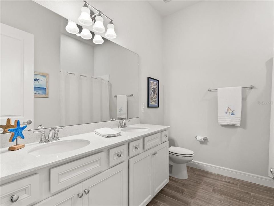 For Sale: $1,150,000 (3 beds, 3 baths, 2743 Square Feet)