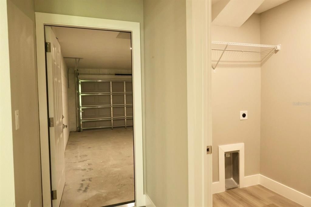 For Rent: $2,250 (3 beds, 2 baths, 1448 Square Feet)