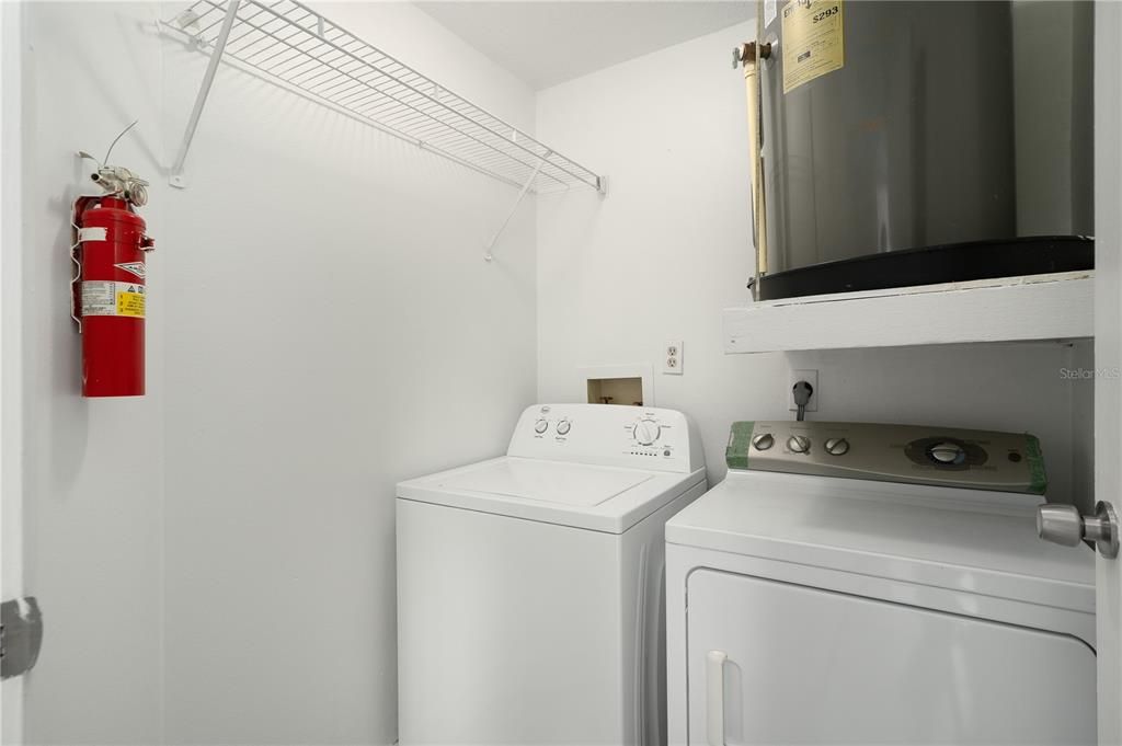 For Rent: $1,500 (2 beds, 2 baths, 960 Square Feet)