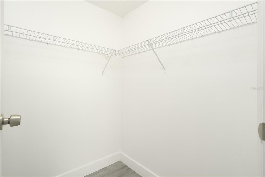 For Rent: $1,500 (2 beds, 2 baths, 960 Square Feet)