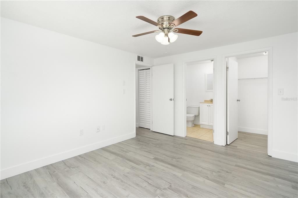 For Rent: $1,500 (2 beds, 2 baths, 960 Square Feet)