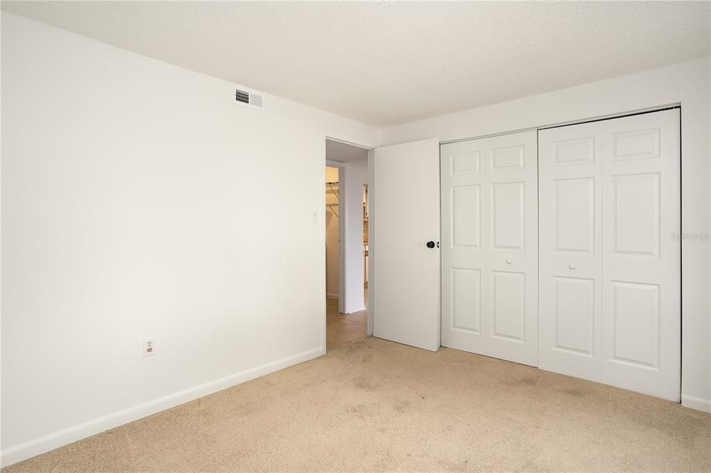 For Rent: $1,500 (2 beds, 2 baths, 960 Square Feet)