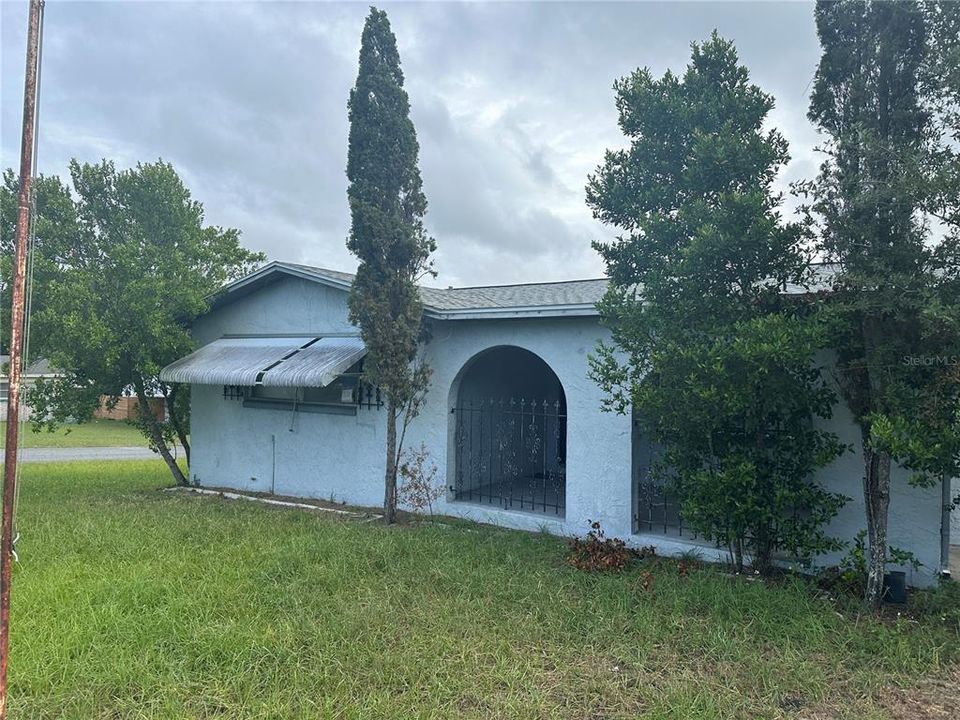 出租: $1,299 (2 贝兹, 2 浴室, 1122 平方英尺)