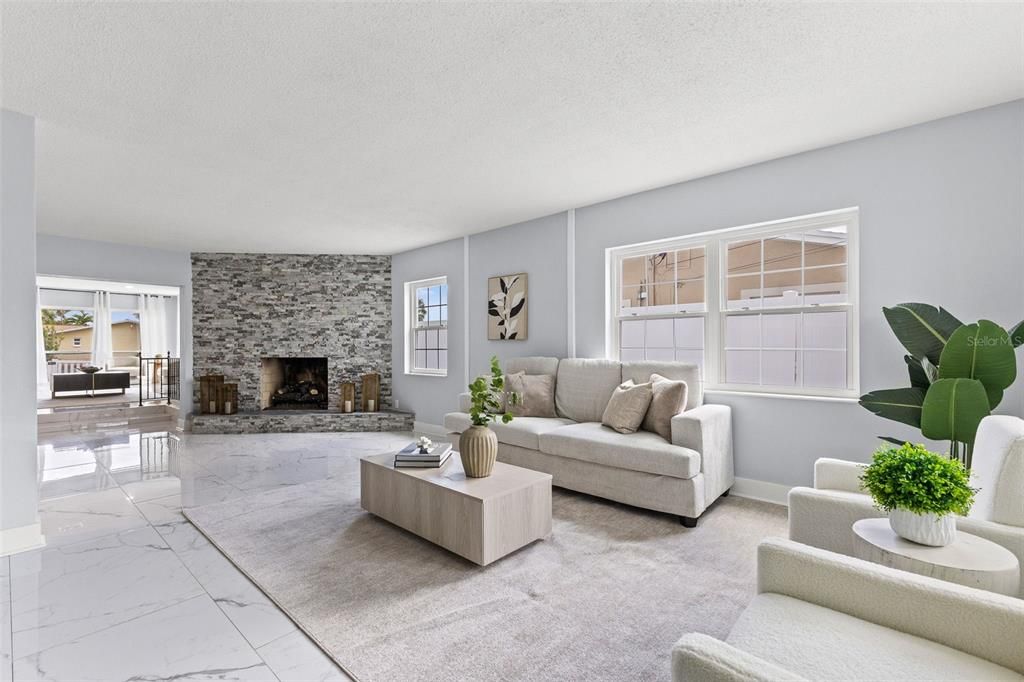 Activo con contrato: $4,900 (3 camas, 3 baños, 2617 Pies cuadrados)