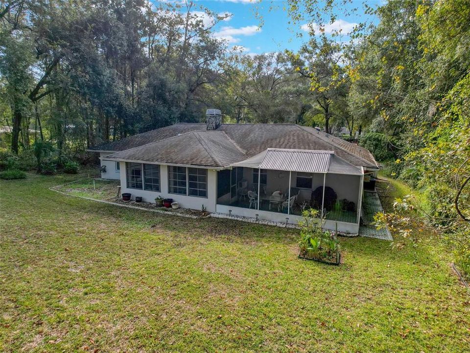 Activo con contrato: $279,900 (3 camas, 2 baños, 1512 Pies cuadrados)