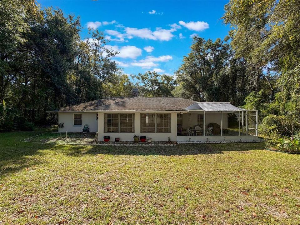 Activo con contrato: $279,900 (3 camas, 2 baños, 1512 Pies cuadrados)