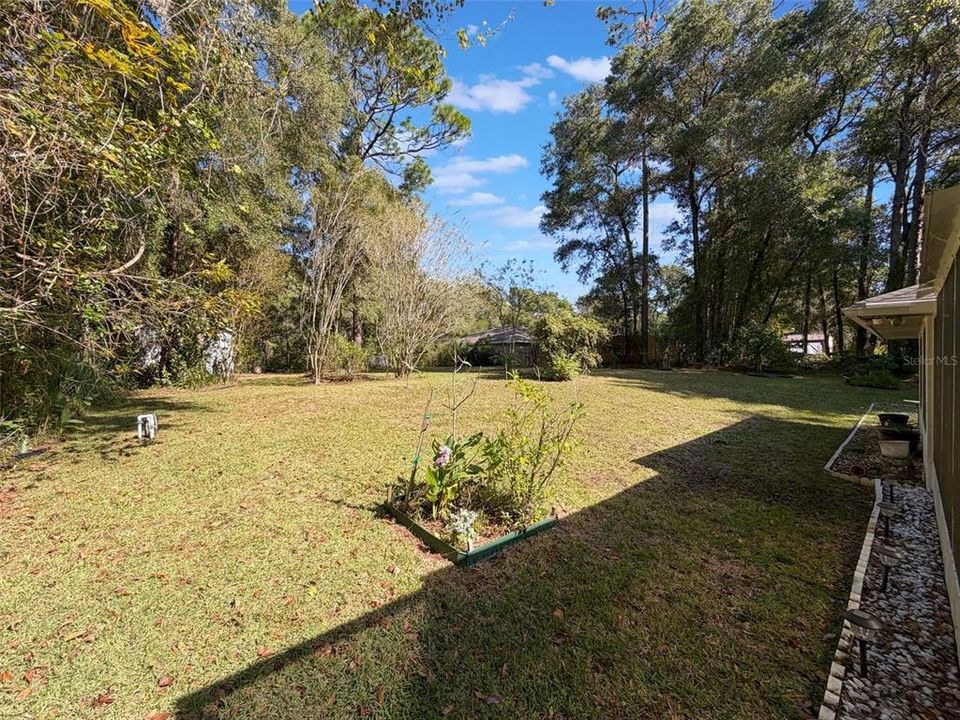 Activo con contrato: $279,900 (3 camas, 2 baños, 1512 Pies cuadrados)