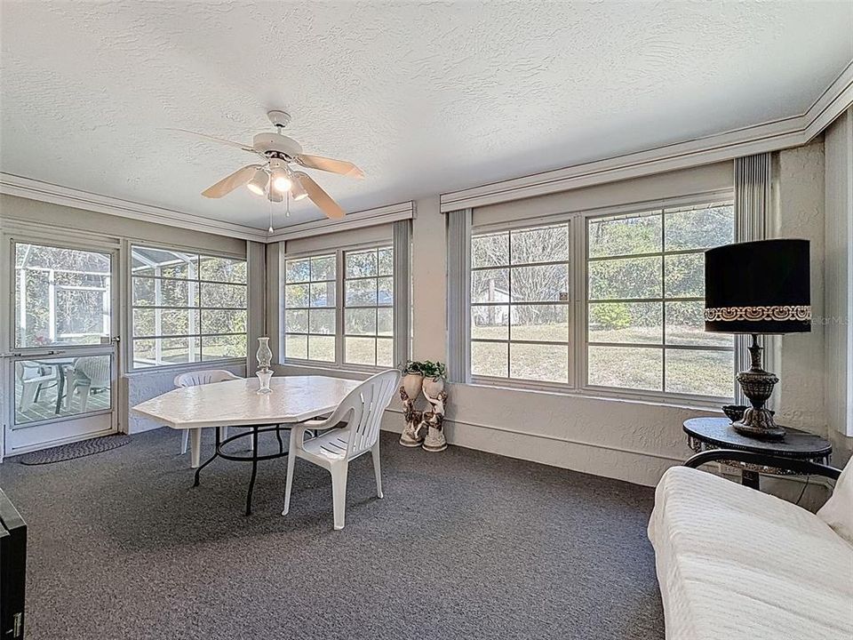 Activo con contrato: $279,900 (3 camas, 2 baños, 1512 Pies cuadrados)