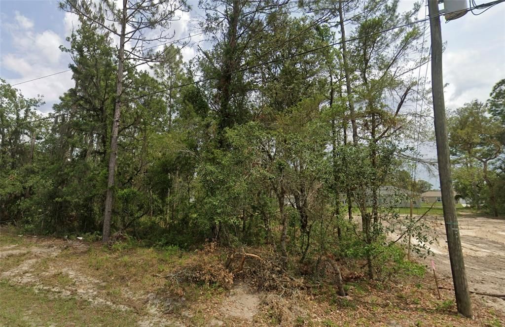 Active With Contract: $45,000 (0.27 acres)