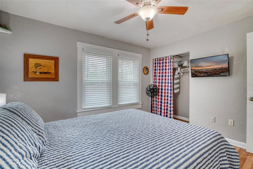 For Sale: $995,000 (0 beds, 0 baths, 4964 Square Feet)