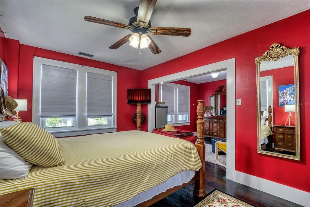 For Sale: $995,000 (0 beds, 0 baths, 4964 Square Feet)