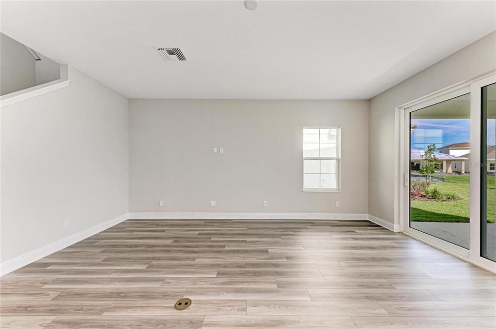 For Sale: $645,583 (5 beds, 3 baths, 3336 Square Feet)