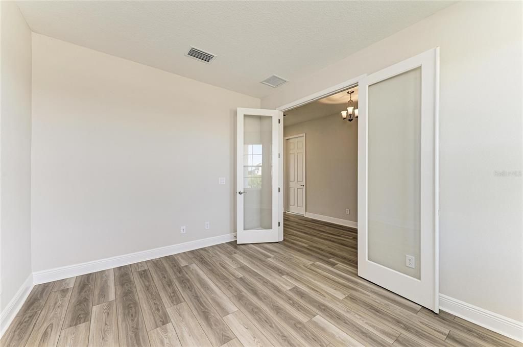 For Sale: $645,583 (5 beds, 3 baths, 3336 Square Feet)