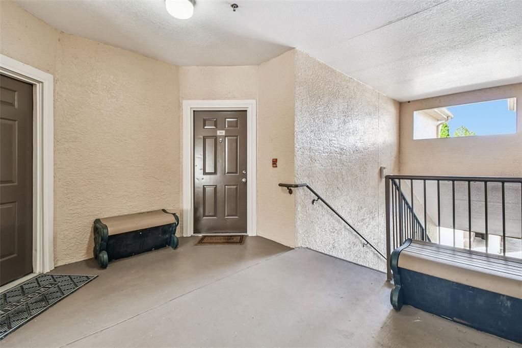 待售: $183,416 (2 贝兹, 2 浴室, 1089 平方英尺)