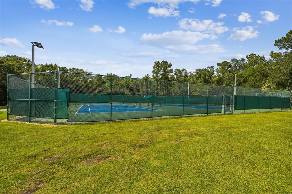 待售: $183,416 (2 贝兹, 2 浴室, 1089 平方英尺)