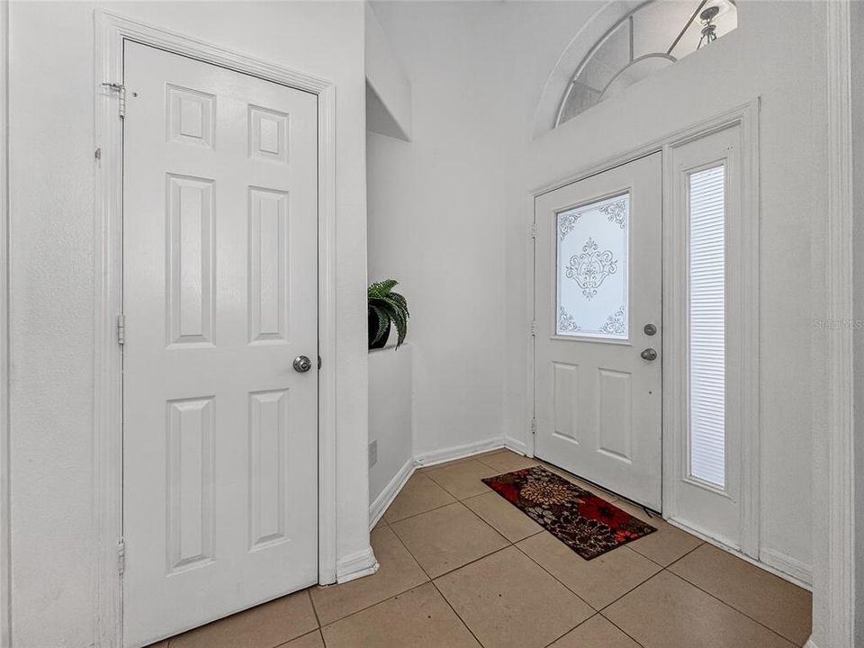 Activo con contrato: $499,000 (5 camas, 4 baños, 2136 Pies cuadrados)