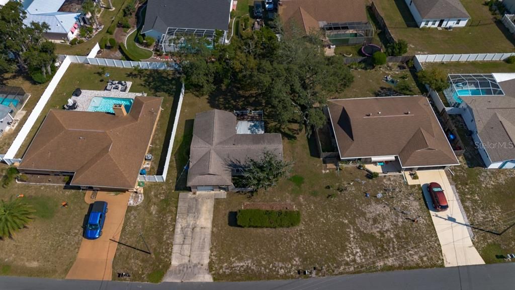 На продажу: $234,900 (2 спален, 2 ванн, 1219 Квадратных фут)