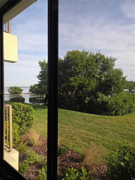 For Rent: $3,750 (2 beds, 2 baths, 835 Square Feet)