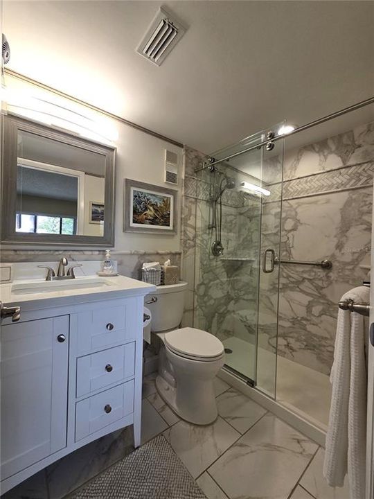 For Rent: $3,750 (2 beds, 2 baths, 835 Square Feet)