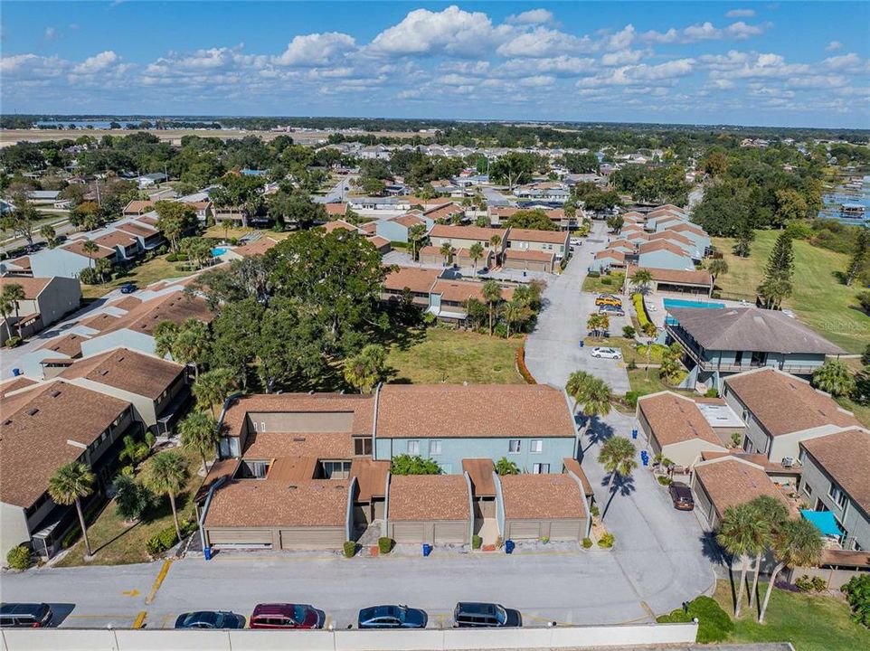 待售: $199,000 (2 贝兹, 2 浴室, 1229 平方英尺)