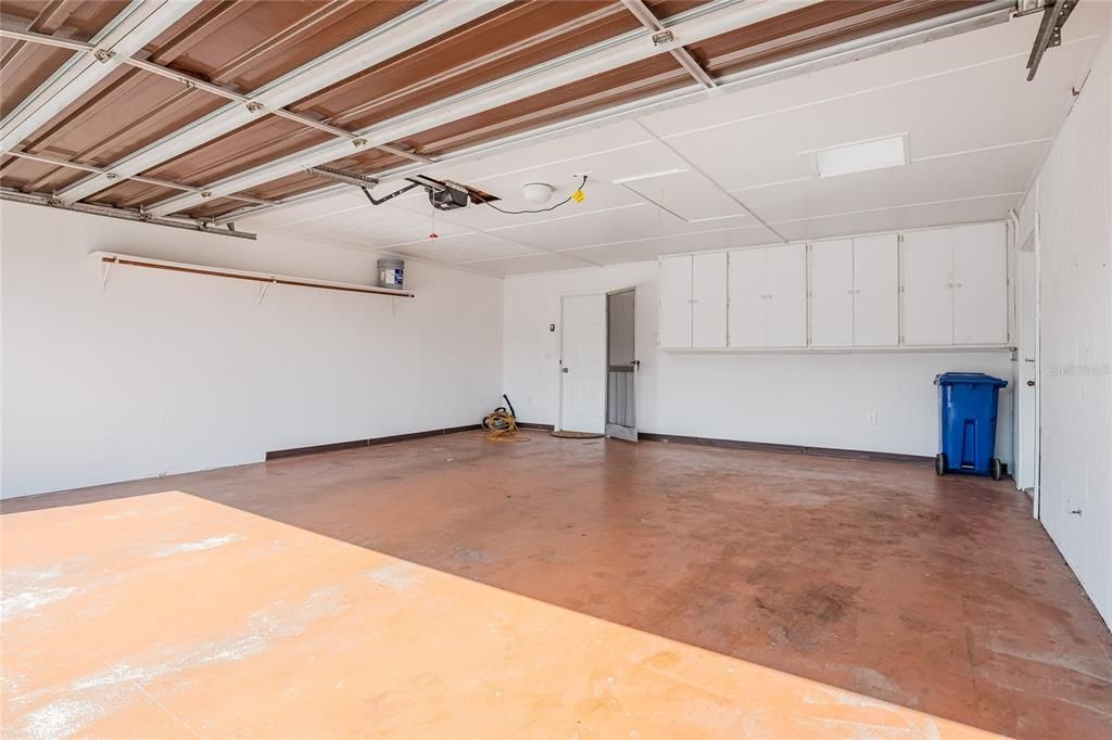 待售: $199,000 (2 贝兹, 2 浴室, 1229 平方英尺)