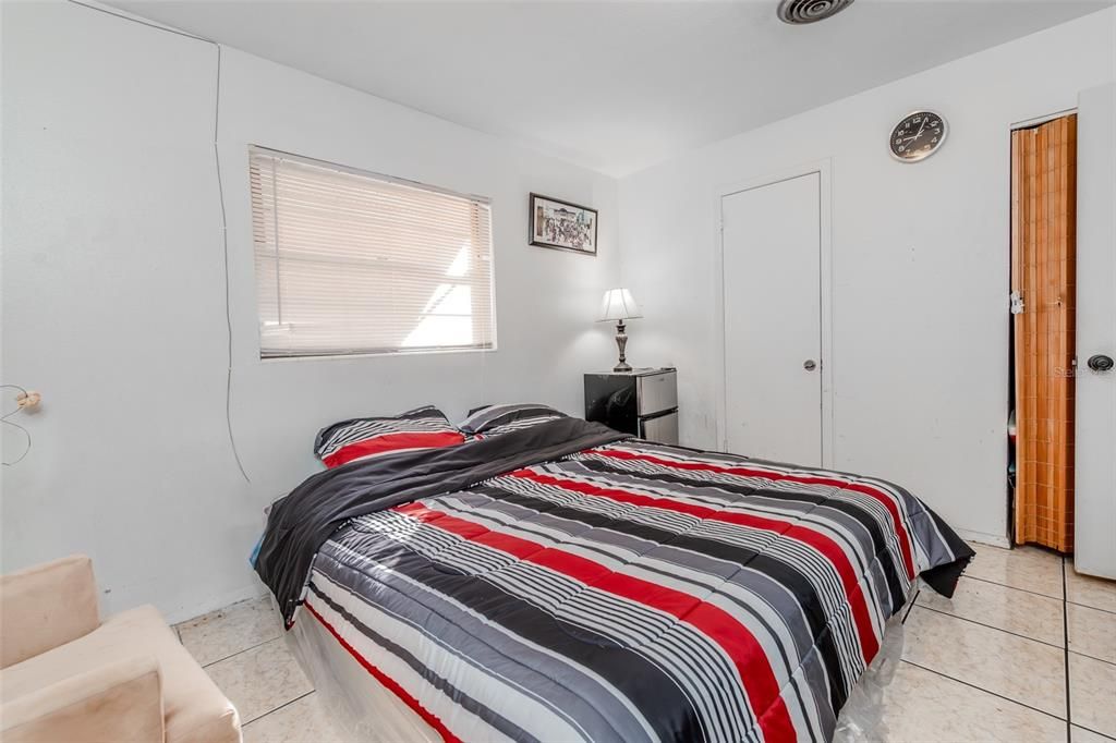 For Sale: $349,000 (4 beds, 3 baths, 1630 Square Feet)