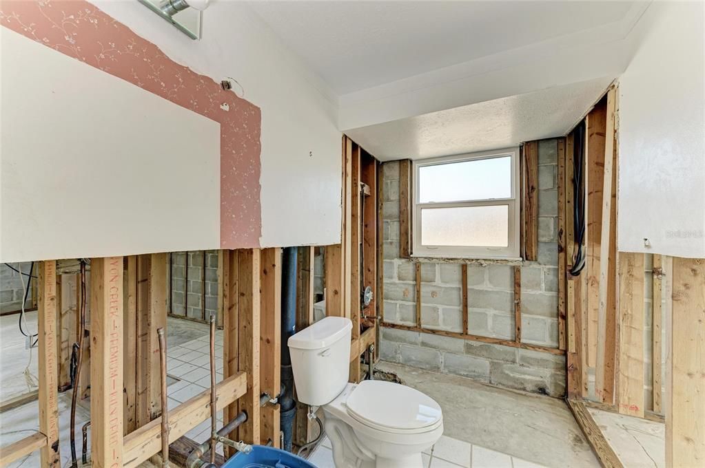 Activo con contrato: $725,000 (2 camas, 2 baños, 1506 Pies cuadrados)