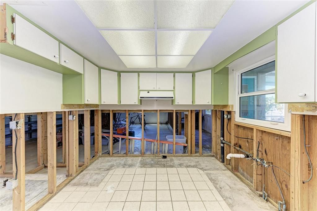 Activo con contrato: $725,000 (2 camas, 2 baños, 1506 Pies cuadrados)