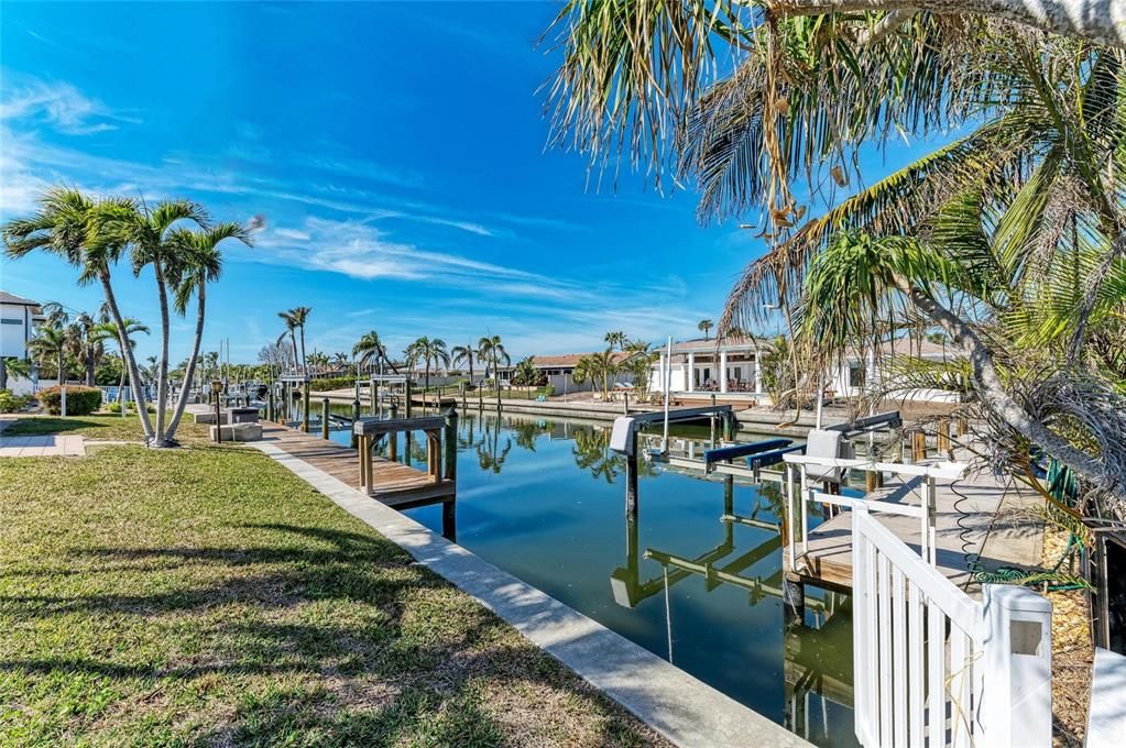 Activo con contrato: $725,000 (2 camas, 2 baños, 1506 Pies cuadrados)