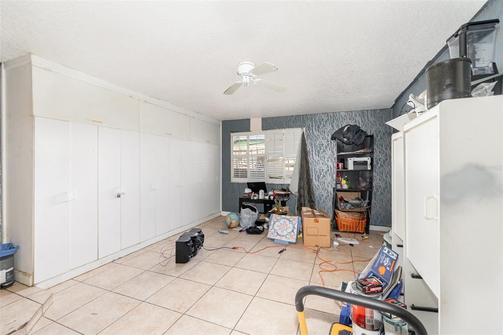 待售: $204,990 (4 贝兹, 2 浴室, 1796 平方英尺)