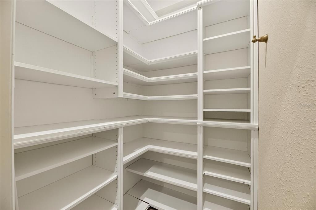 En Venta: $269,000 (2 camas, 2 baños, 1461 Pies cuadrados)