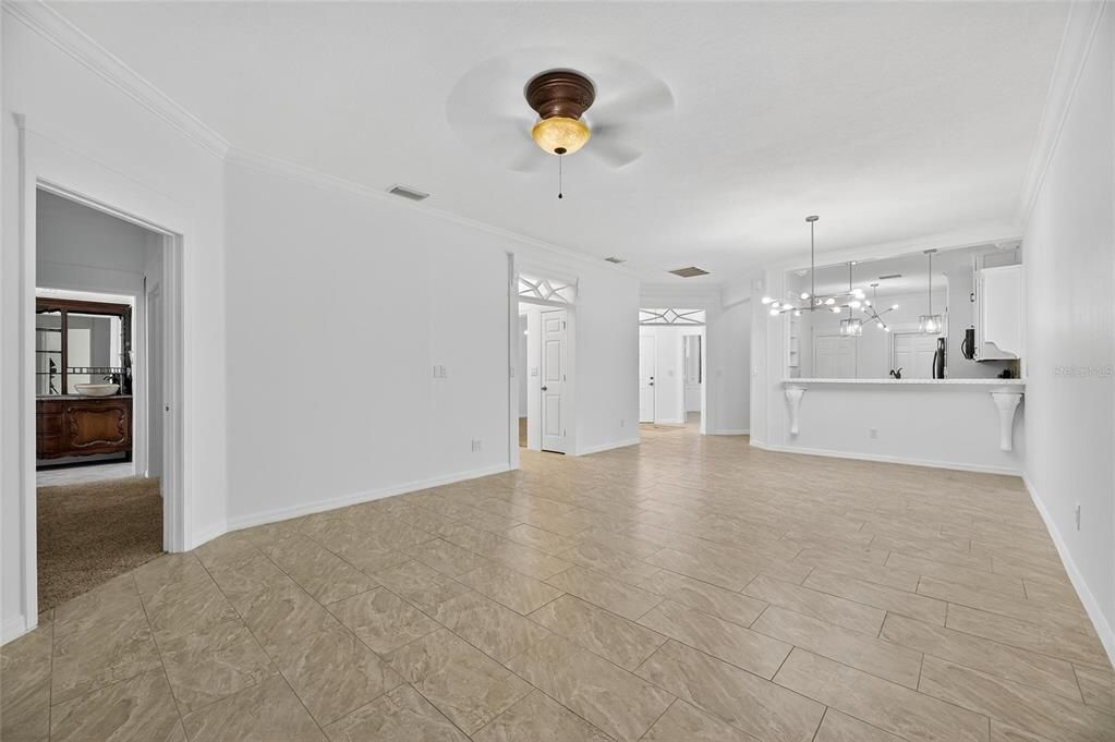 En Venta: $269,000 (2 camas, 2 baños, 1461 Pies cuadrados)