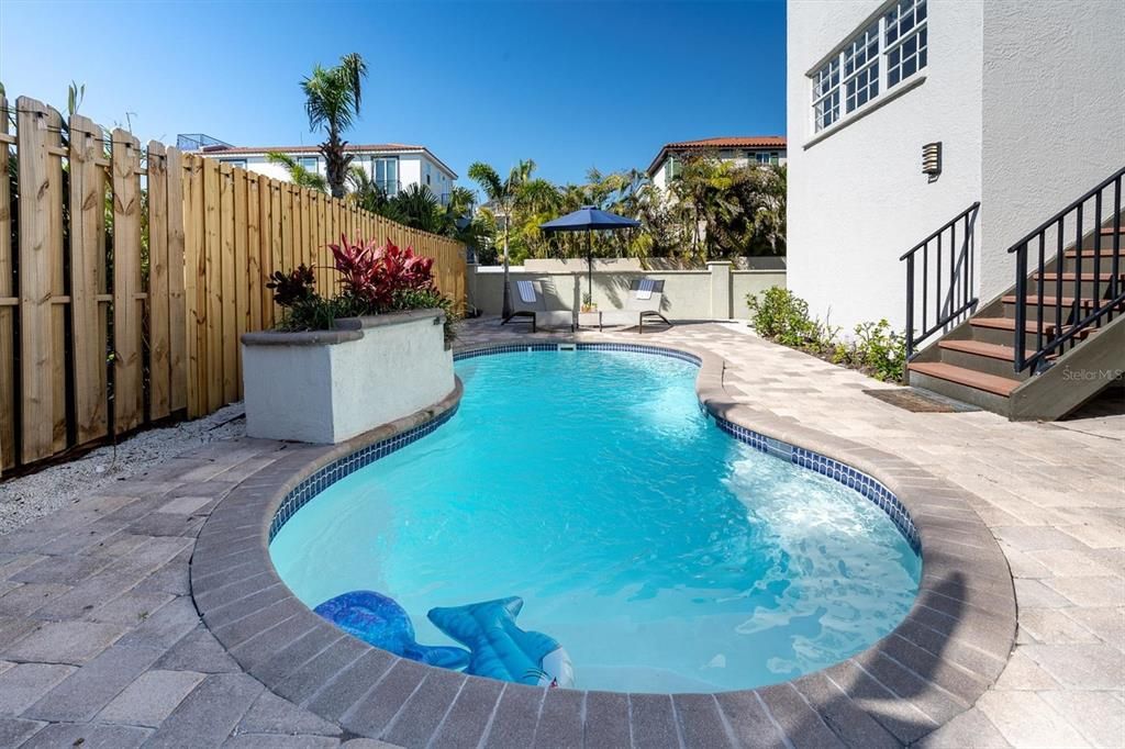 For Sale: $1,600,000 (4 beds, 4 baths, 3088 Square Feet)