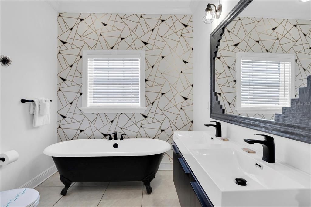 For Sale: $1,600,000 (4 beds, 4 baths, 3088 Square Feet)