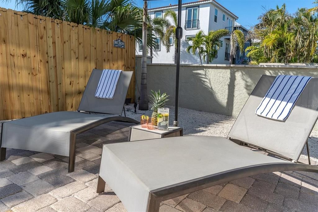 For Sale: $1,600,000 (4 beds, 4 baths, 3088 Square Feet)