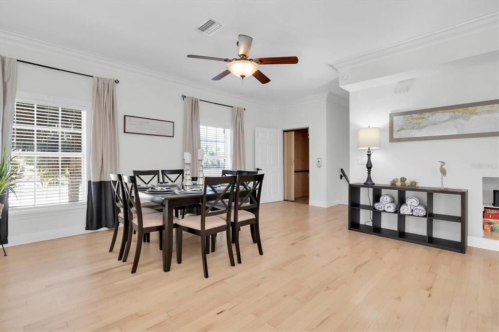 For Sale: $1,600,000 (4 beds, 4 baths, 3088 Square Feet)