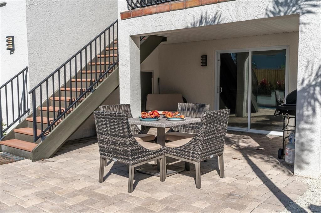 For Sale: $1,600,000 (4 beds, 4 baths, 3088 Square Feet)