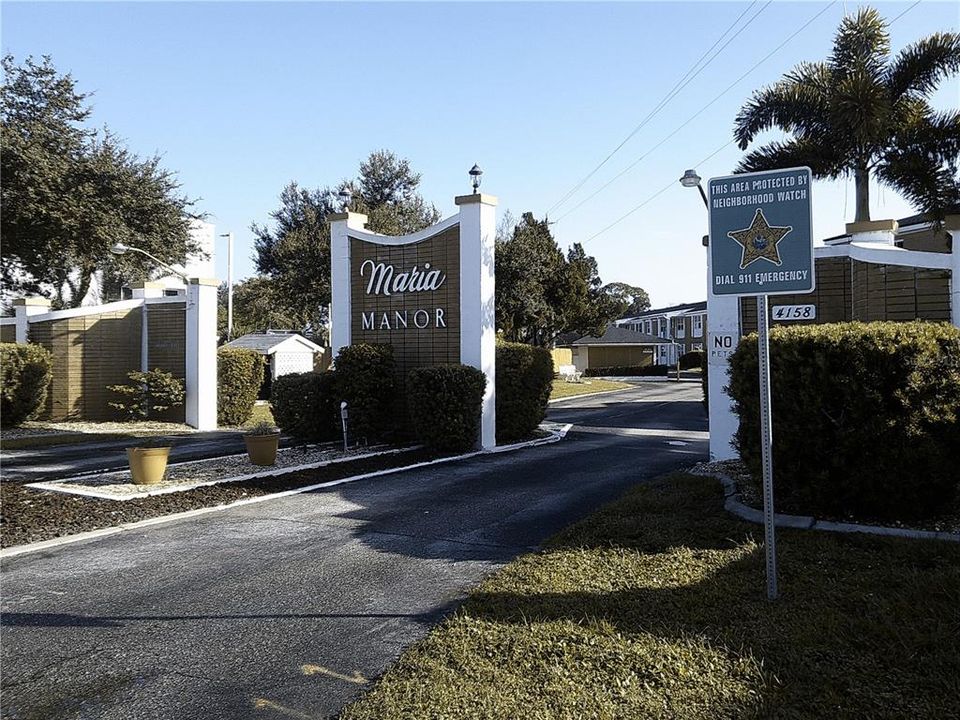 For Rent: $1,200 (2 beds, 2 baths, 919 Square Feet)