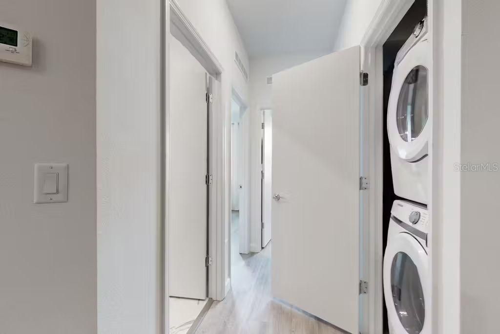 En Renta: $2,800 (4 camas, 4 baños, 2020 Pies cuadrados)