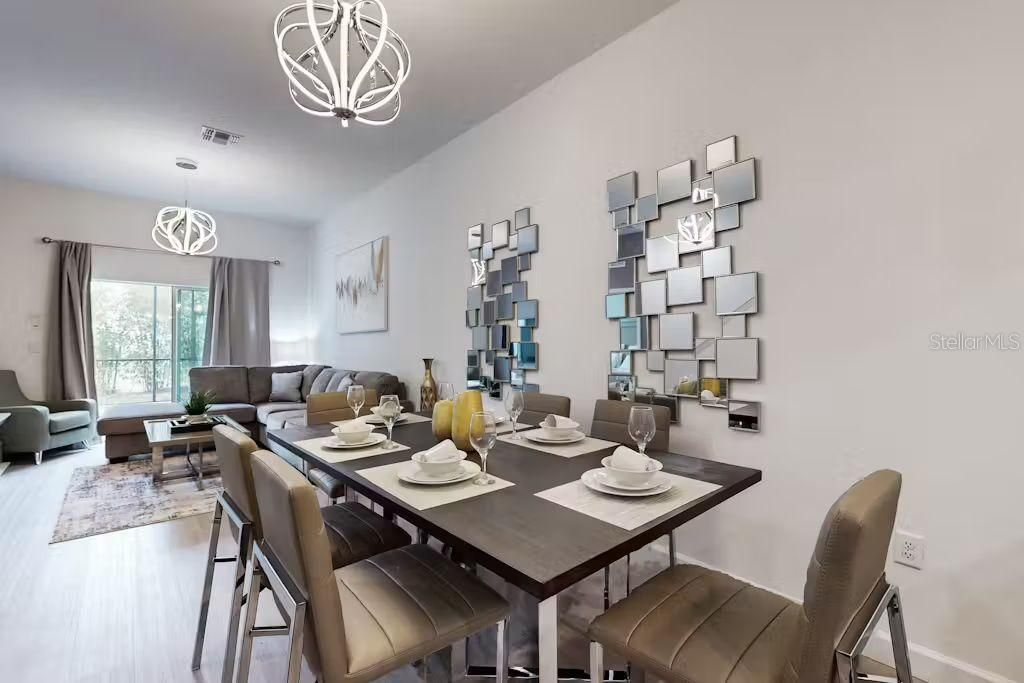 En Renta: $2,800 (4 camas, 4 baños, 2020 Pies cuadrados)