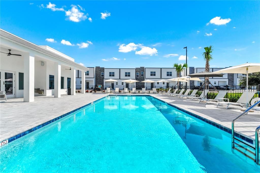 En Renta: $2,800 (4 camas, 4 baños, 2020 Pies cuadrados)