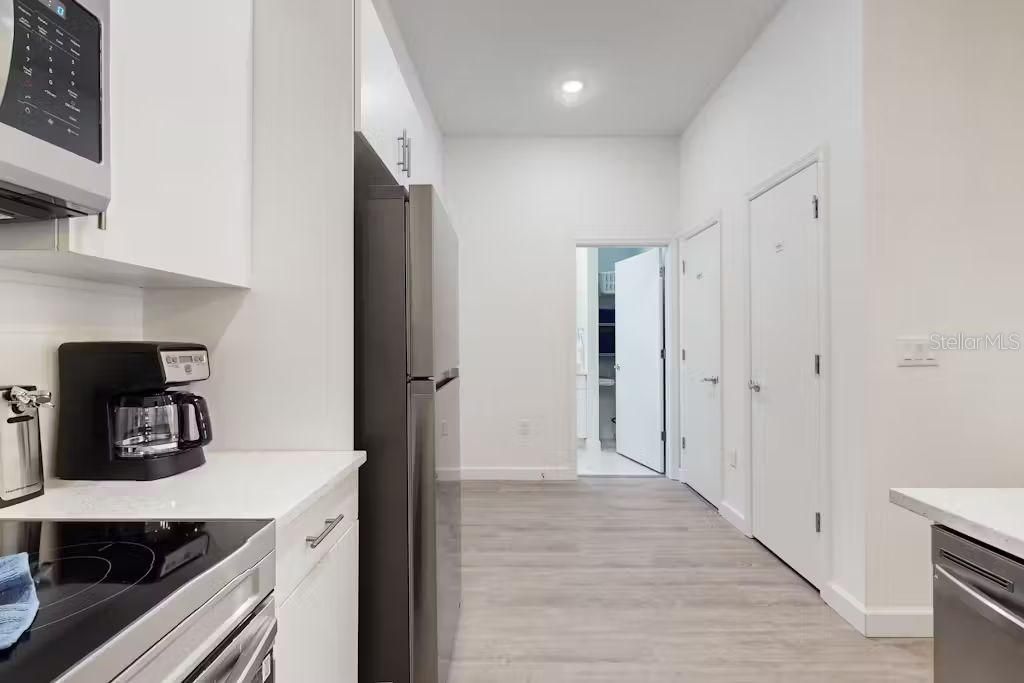 En Renta: $2,800 (4 camas, 4 baños, 2020 Pies cuadrados)