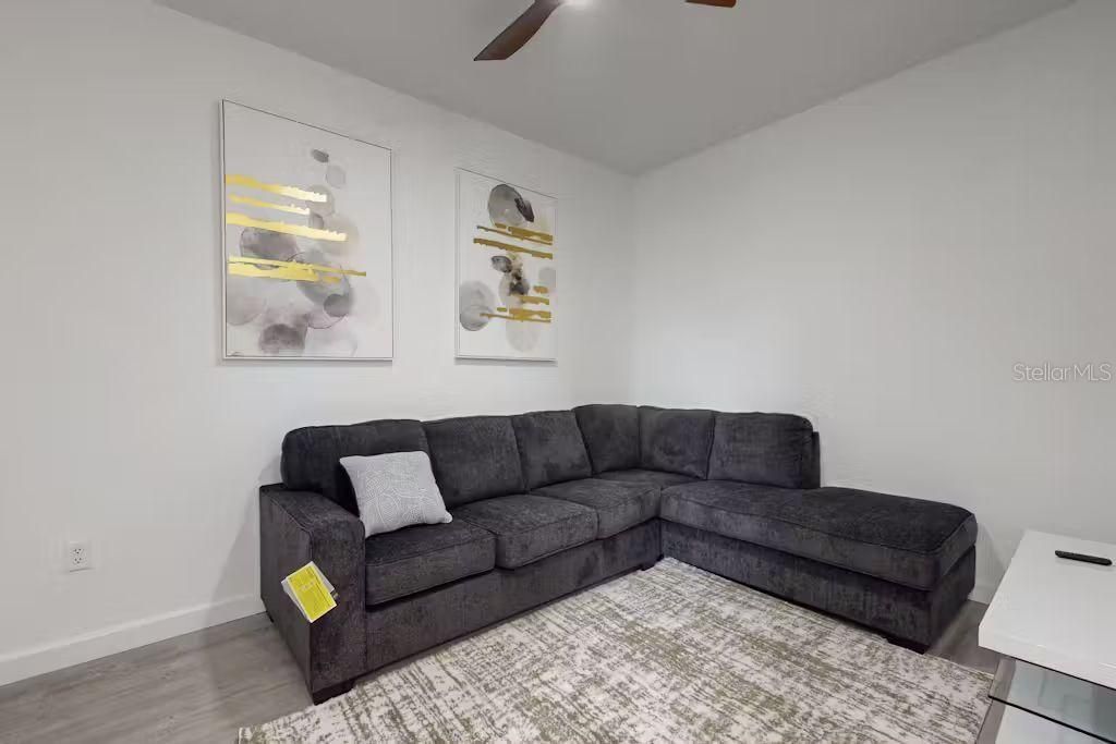 En Renta: $2,800 (4 camas, 4 baños, 2020 Pies cuadrados)